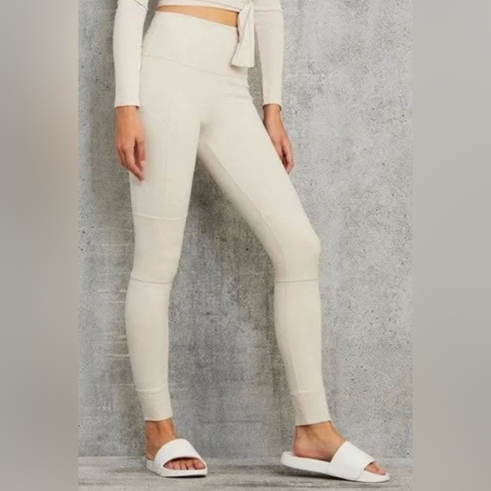 Alo High Waist Avenue Legging